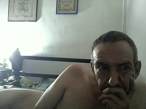 Snapshot of guevo14cm3 chatting on 29, 5, 2026 guevo14cm3 online show from 29, 5, 2026