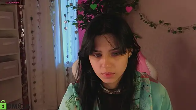 Snapshot of Leslie_Wholsh chatting on 2, 3, 2026 Leslie Wholsh online show from 2, 3, 2026