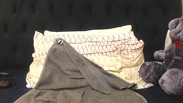 SexyPureFire001 online show from 24, 3, 2026