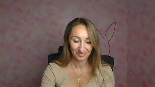 Diana Sweeet  online show from 7, 4, 2026