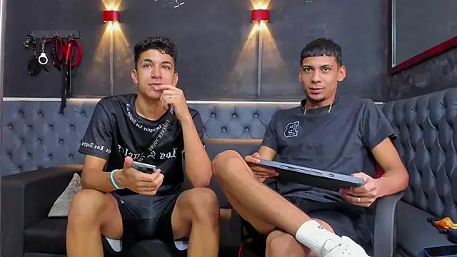 ALEX KEITH26 online show from 5, 4, 2026