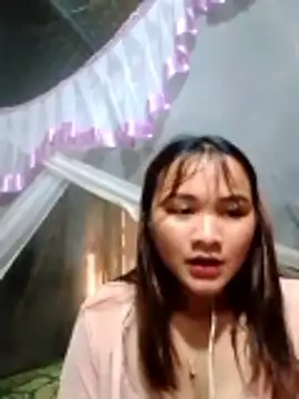 Lisakeem online show from 7, 6, 2026