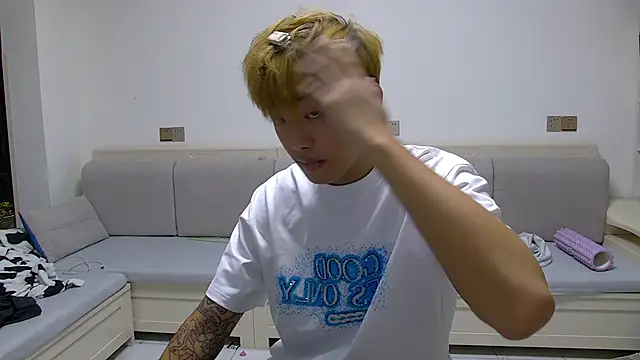 Chocolates-001 online show from 21, 3, 2026