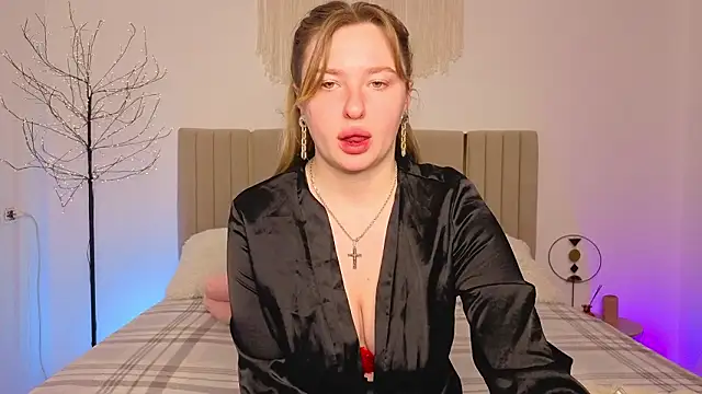 VladaHotxx online show from 4, 3, 2026