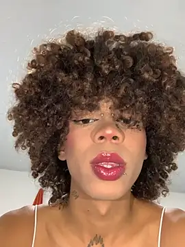 julietha sexy online show from 11, 2, 2026