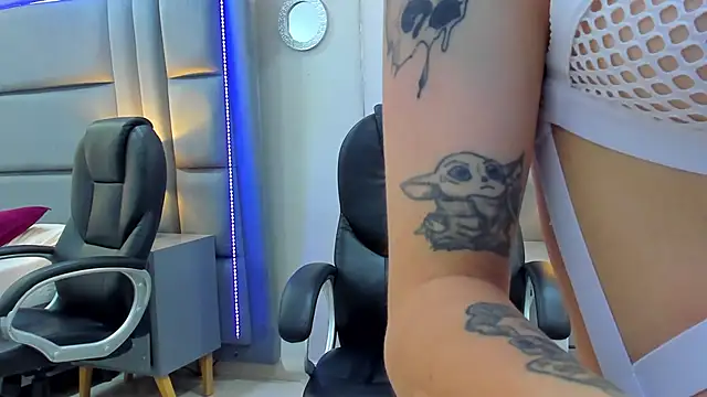 Snapshot of AshleyGingerr chatting on 21, 2, 2026 AshleyGingerr online show from 21, 2, 2026