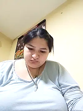 LauraHorny69 online show from 3, 6, 2026