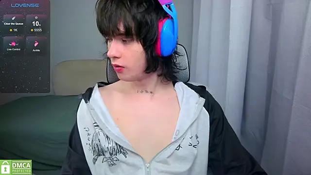 Snapshot of LeonBoykisser chatting on 22, 5, 2026 LeonBoykisser online show from 22, 5, 2026