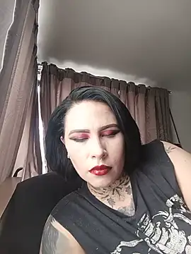 Mistressolivia07 online show from 18, 5, 2026
