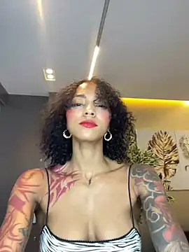 LizStorm  online show from 16, 7, 2026