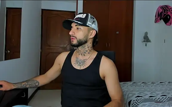 Snapshot of juanlouis_pierre chatting on 14, 3, 2026 juanlouis pierre online show from 14, 3, 2026