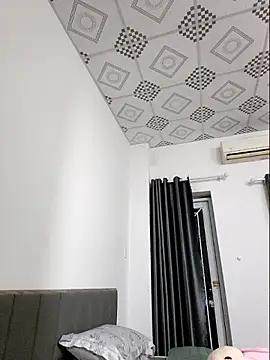 Famrita online show from 8, 4, 2026