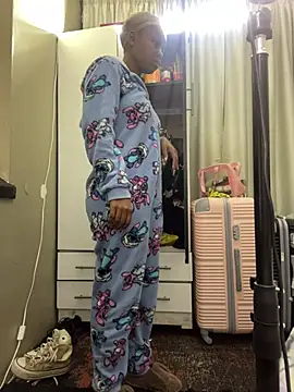 NaughtyShawdy online show from 19, 5, 2026