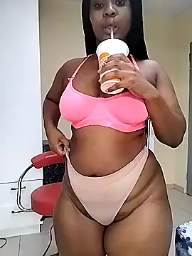 Snapshot of LUNAARXO1 chatting on 18, 1, 2026 LUNAARXO1 online show from 18, 1, 2026