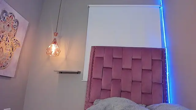 Snapshot of Scarlet_Vixen_ chatting on 20, 3, 2026 Scarlet Vixen online show from 20, 3, 2026