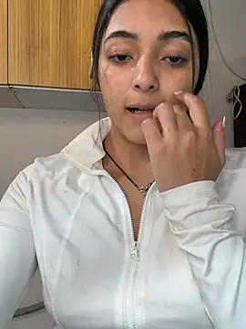  tina 9 online show from 17, 4, 2026