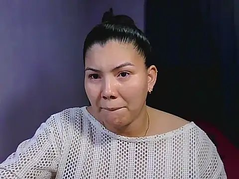 Snapshot of Violetta-Helena chatting on 17, 3, 2026 Violetta-Helena online show from 17, 3, 2026