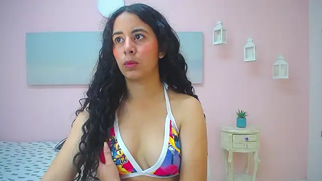 Snapshot of scarlett_clyde chatting on 3, 2, 2026 scarlett clyde online show from 3, 2, 2026