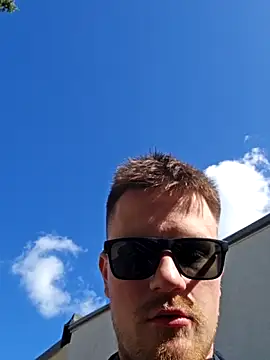 Snapshot of christian9pppp chatting on 12, 3, 2026 christian9pppp online show from 12, 3, 2026