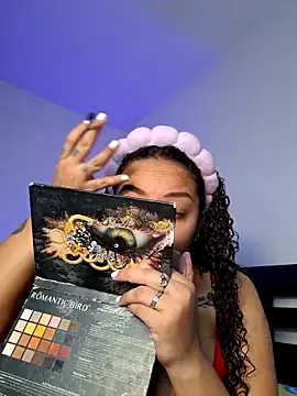 Snapshot of curly_girl_31 chatting on 7, 2, 2026 curly girl 31 online show from 7, 2, 2026