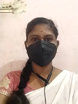Snapshot of Tamil_Nathiya1 chatting on 8, 6, 2026 Tamil Nathiya1 online show from 8, 6, 2026