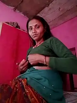 Juli rathore online show from 4, 3, 2026