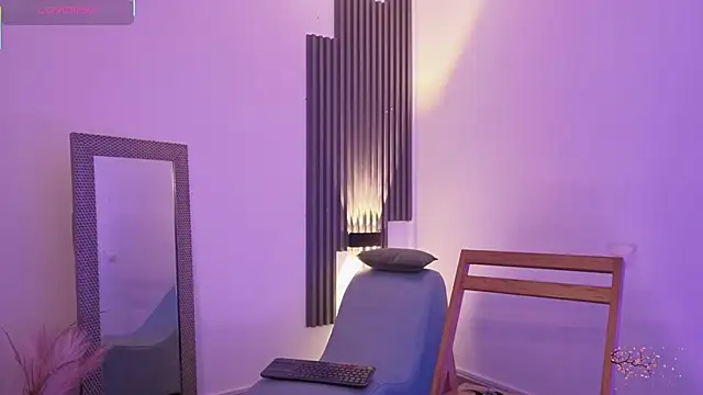 Snapshot of fransheskarossi chatting on 27, 2, 2026 fransheskarossi online show from 27, 2, 2026