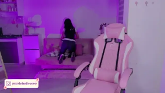 Snapshot of Blush_Marie chatting on 10, 5, 2026 Blush Marie online show from 10, 5, 2026