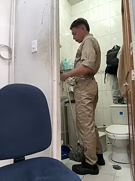 santiObrero online show from 7, 4, 2026