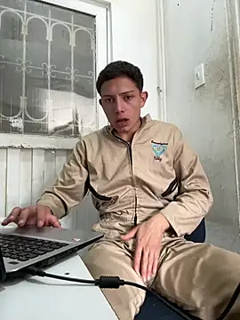 santiObrero online show from 14, 7, 2026