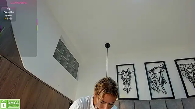 Zamahara Rodriguez online show from 23, 2, 2026