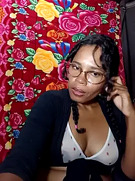 Snapshot of Yandris_1212 chatting on 4, 2, 2026 Yandris 1212 online show from 4, 2, 2026