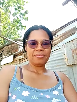 Snapshot of Yandris_1212 chatting on 15, 2, 2026 Yandris 1212 online show from 15, 2, 2026