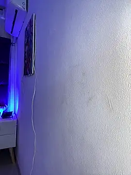 Auri   online show from 3, 2, 2026