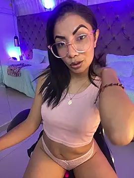 Auri   online show from 26, 3, 2026