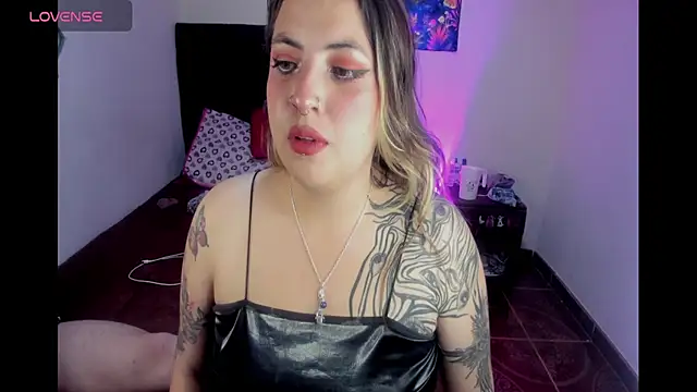 lunaa rayy420 online show from 6, 7, 2026