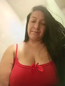 Snapshot of Katysaez chatting on 18, 5, 2026 Katysaez online show from 18, 5, 2026