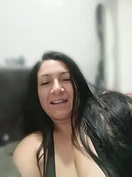 Snapshot of Katysaez chatting on 20, 5, 2026 Katysaez online show from 20, 5, 2026