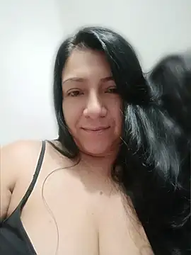 Snapshot of Katysaez chatting on 22, 5, 2026 Katysaez online show from 22, 5, 2026