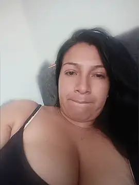 Snapshot of Katysaez chatting on 22, 5, 2026 Katysaez online show from 22, 5, 2026