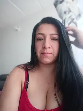 Snapshot of Katysaez chatting on 27, 5, 2026 Katysaez online show from 27, 5, 2026