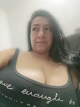 Snapshot of Katysaez chatting on 5, 6, 2026 Katysaez online show from 5, 6, 2026