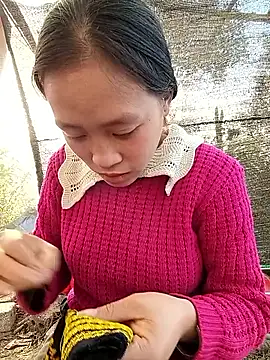 Snapshot of Hari-saka chatting on 4, 2, 2026 Hari-saka online show from 4, 2, 2026