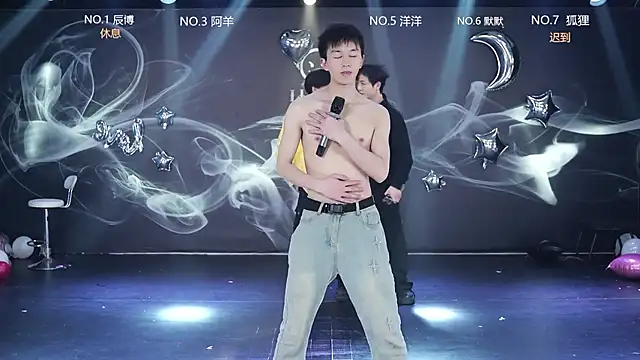 Snapshot of MS-180- chatting on 8, 4, 2026 MS-180- online show from 8, 4, 2026