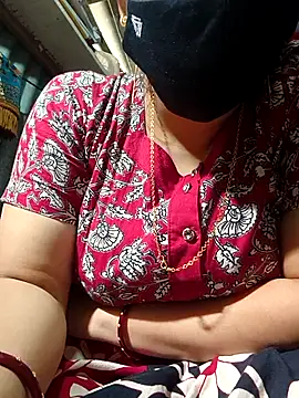 Snapshot of diyabannerjee chatting on 28, 2, 2026 diyabannerjee online show from 28, 2, 2026