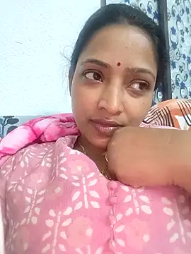 Hot-Tinaa online show from 17, 2, 2026