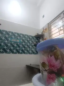 Hot-Tinaa online show from 10, 4, 2026