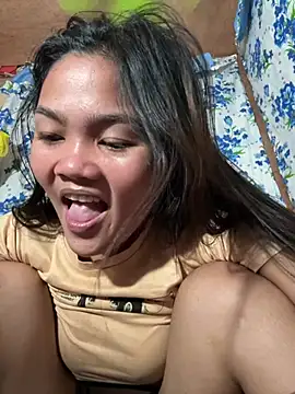 Snapshot of PinaySkinnyJust18 chatting on 22, 4, 2026 PinaySkinnyJust18 online show from 22, 4, 2026
