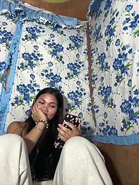 Snapshot of PinaySkinnyJust18 chatting on 23, 4, 2026 PinaySkinnyJust18 online show from 23, 4, 2026