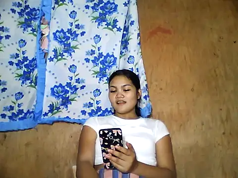 Snapshot of PinaySkinnyJust18 chatting on 12, 7, 2026 PinaySkinnyJust18 online show from 12, 7, 2026